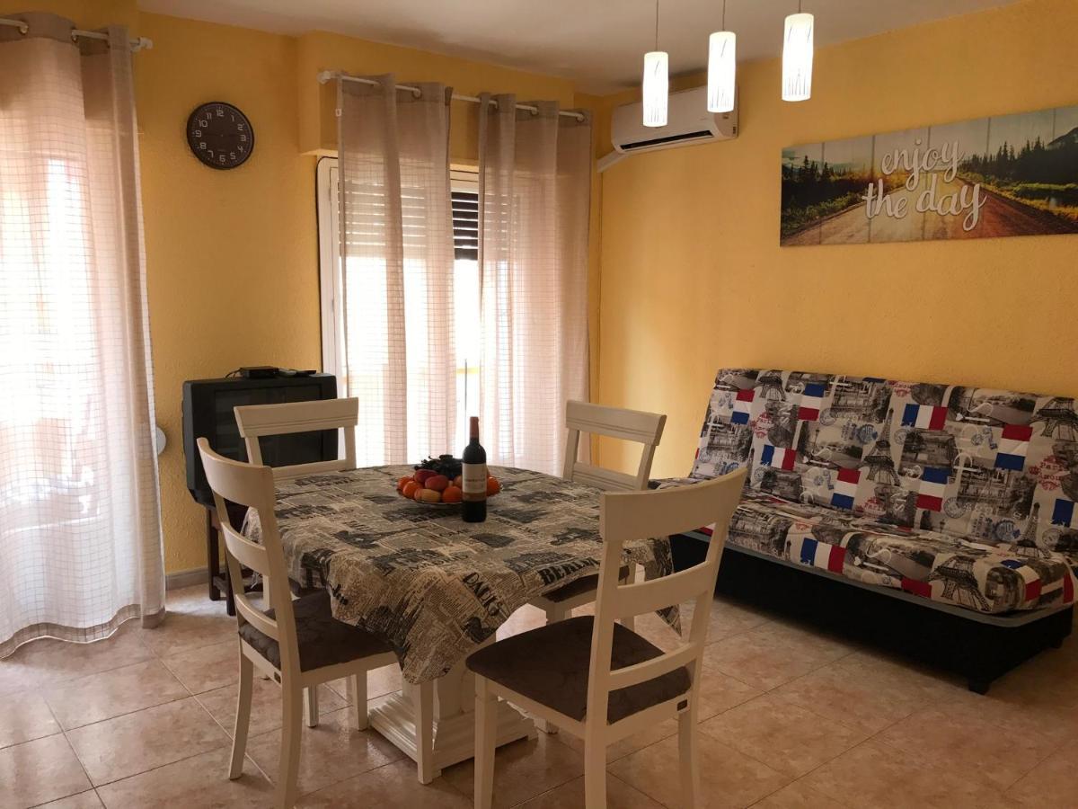 Apartamento Ayuntamiento Alicante Exterior foto